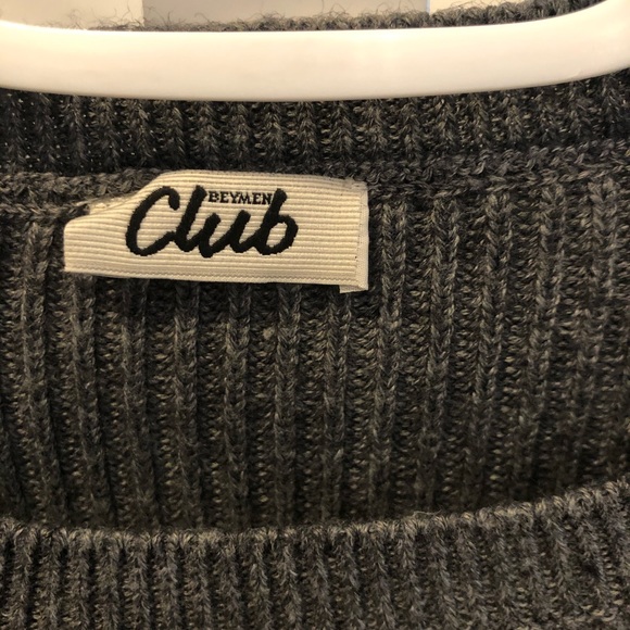 Grey cozy sweater - Picture 3 of 4